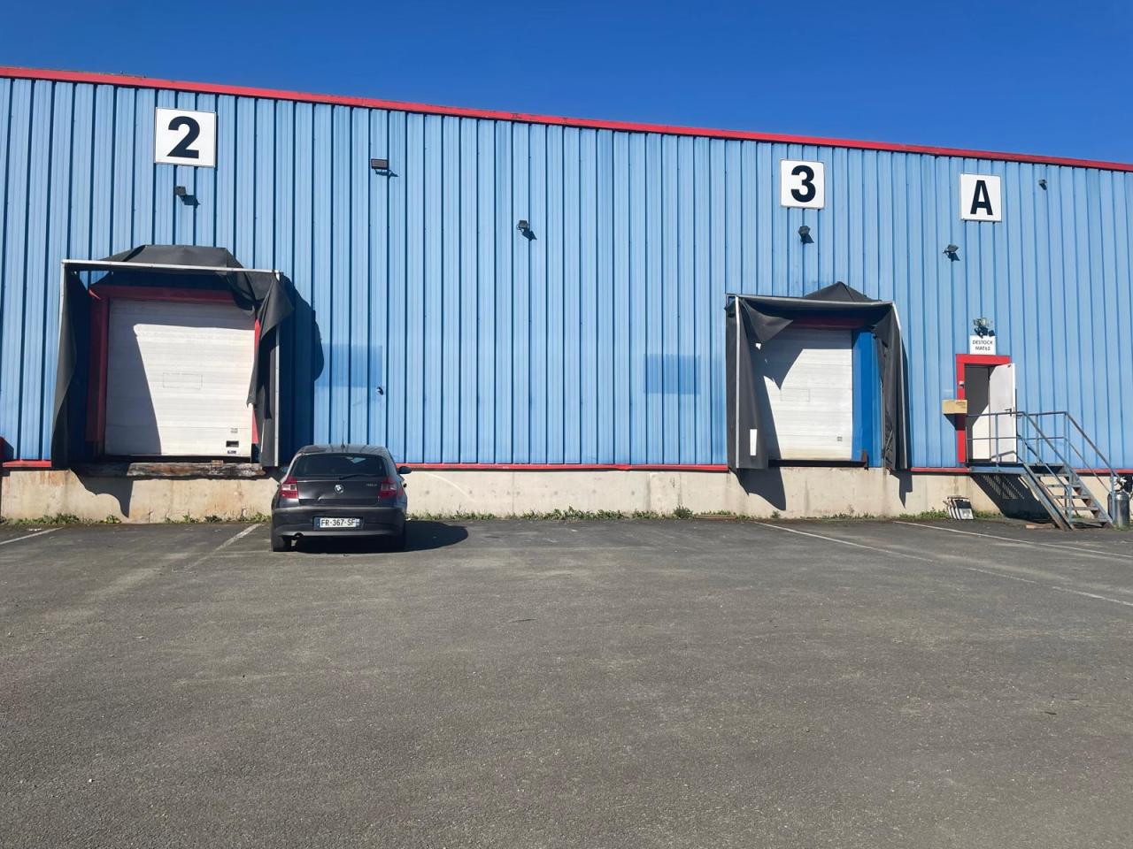 Local d'activité Douvrin 6282m² Location local d'activité Douvrin Pas-de-Calais OLACT2531350 1